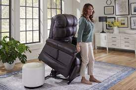 Anaheim Electropedic cloud liftchair position
